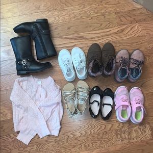 SOLD Huge shoe lot size 9 nike Kors
